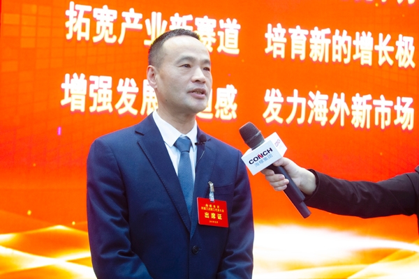 4-貴州區(qū)域執(zhí)行總裁劉小平 4-貴州區(qū)域執(zhí)行總裁劉小平
